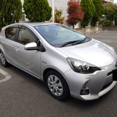 トヨタアクアの車買取事例