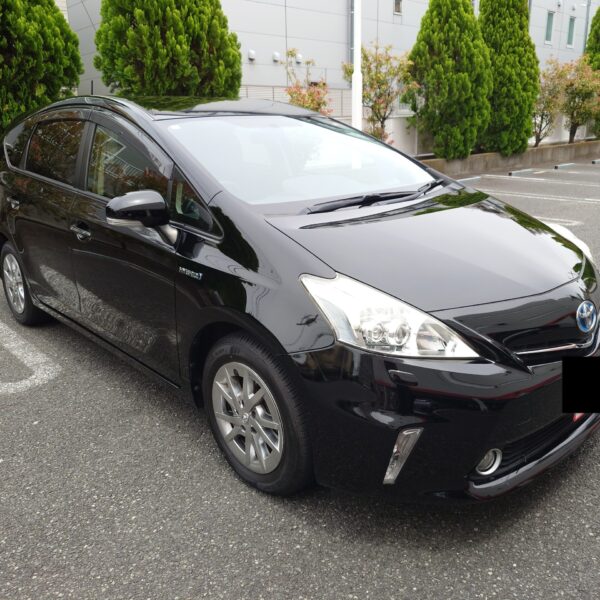 トヨタプリウスαの車買取事例